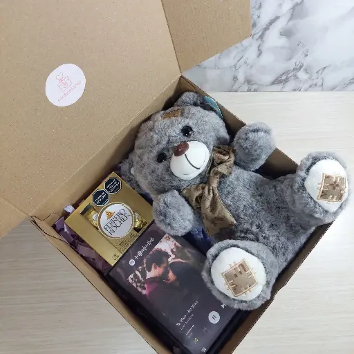 ELEGANCIA EN UNA CAJA